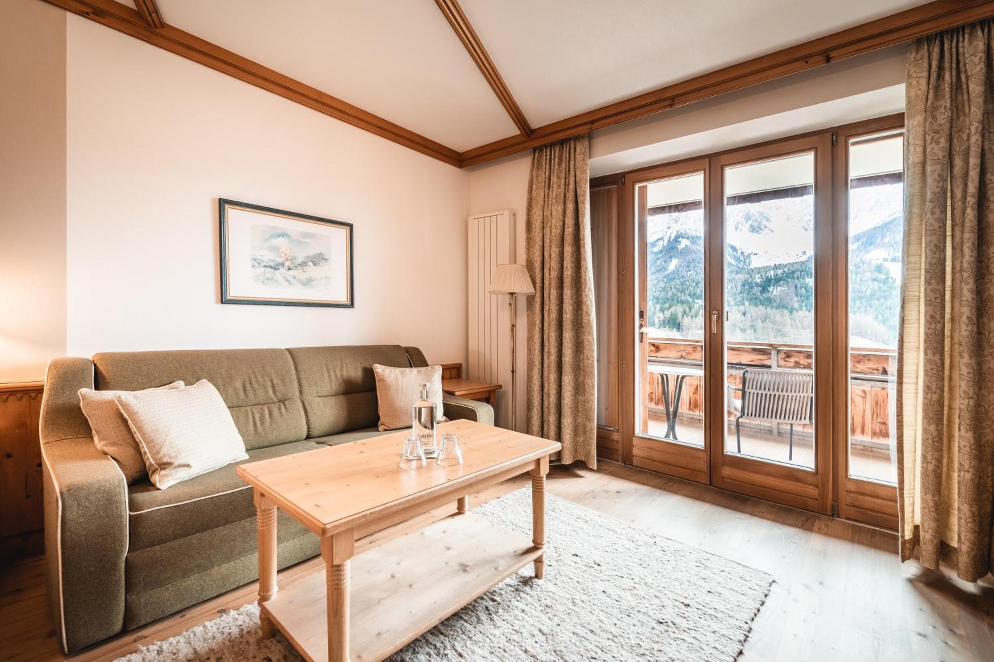 Naturhotel Leitlhof San Candido Exterior photo